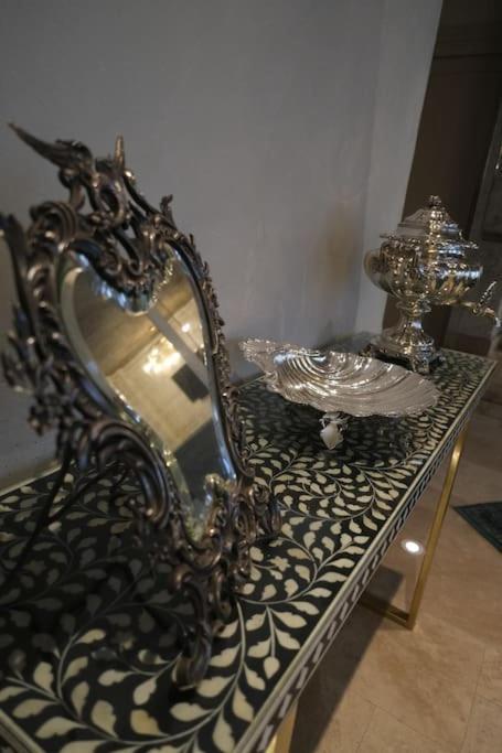 Ab Residences -Cihangir Luxury Antique Apartment Istanboel Buitenkant foto