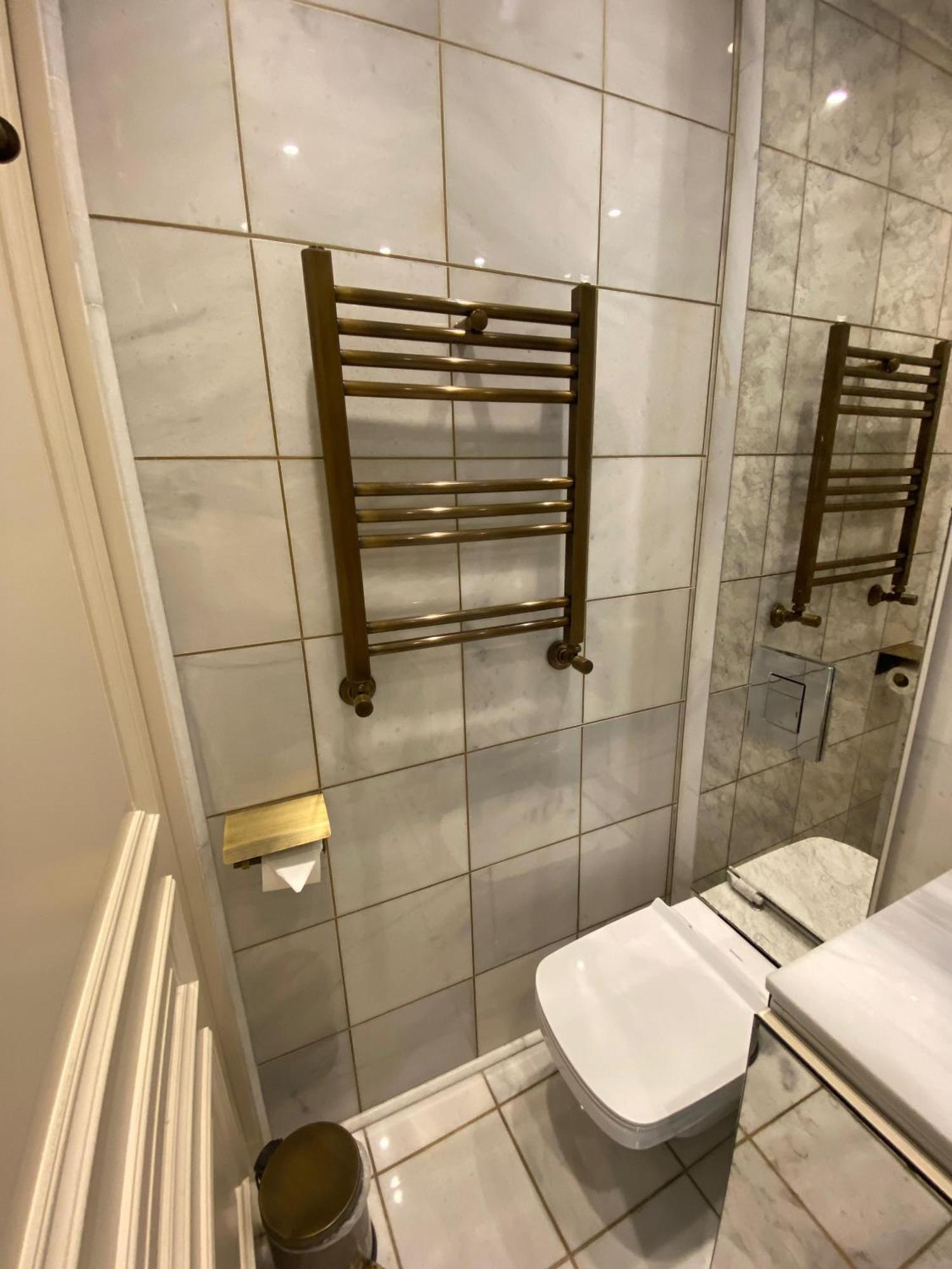 Ab Residences -Cihangir Luxury Antique Apartment Istanboel Buitenkant foto