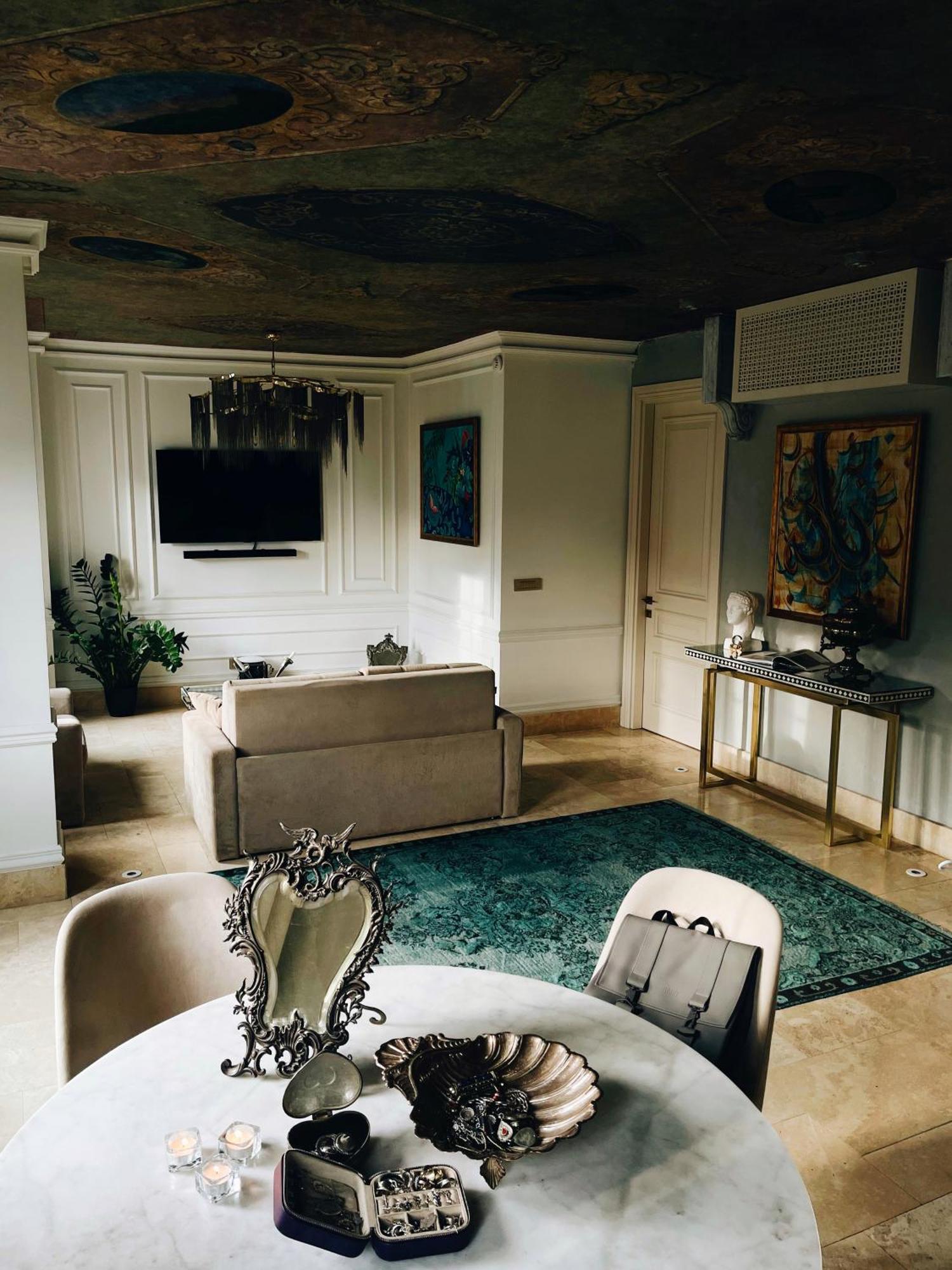 Ab Residences -Cihangir Luxury Antique Apartment Istanboel Buitenkant foto